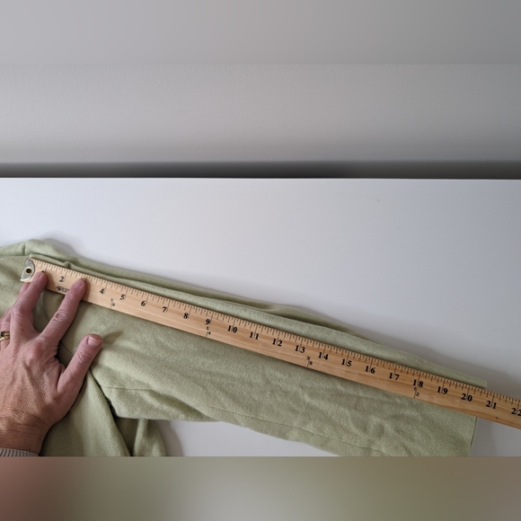 Ralph Lauren Black Label Vintage Cashmere Blazer in Melon Green | Size 6 - Picture 8 of 8